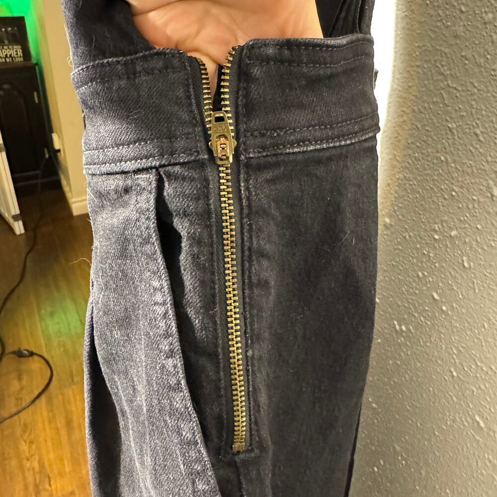 Madewell Tapered Overalls in Clybourn Wash - Picture 8 of 13